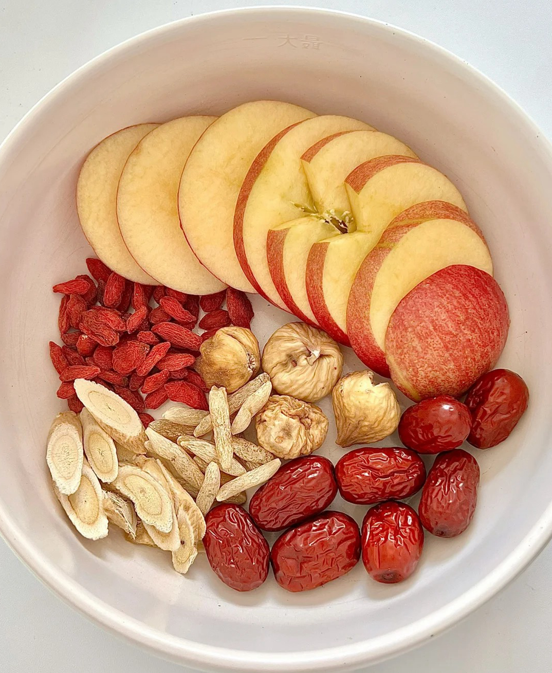 家常版小苹果(小苹果可以做什么吃)-第4张图片-QuickQ官网