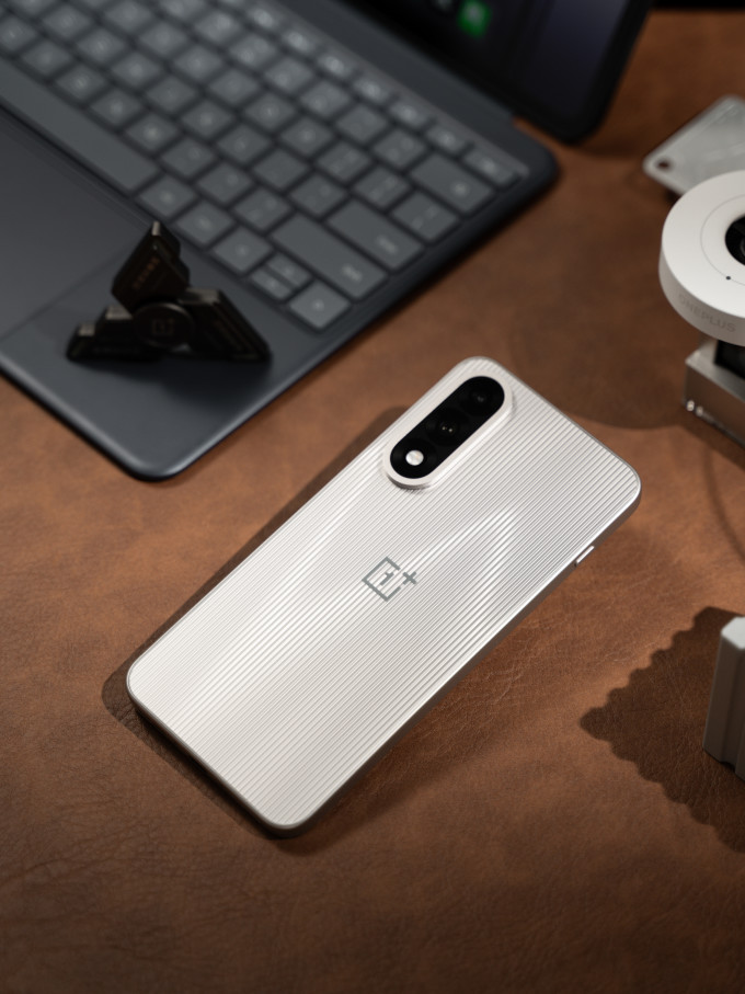 一加五手机特供版(一加五t手机怎么样)